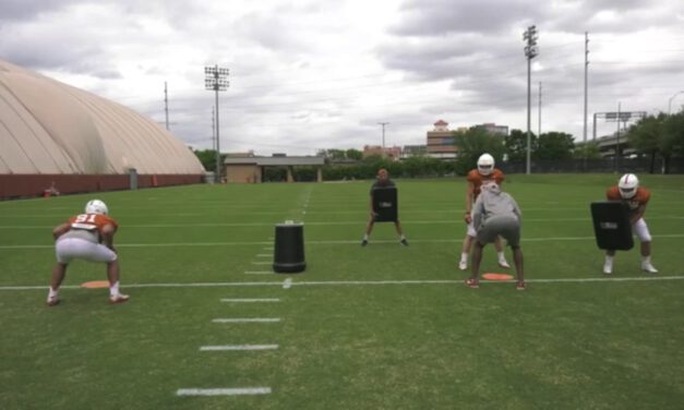 TE Split Zone Drill from Backside Position- University of Texas