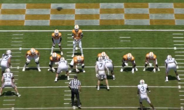 Duo Tackle Pull Variant- University of Tennessee